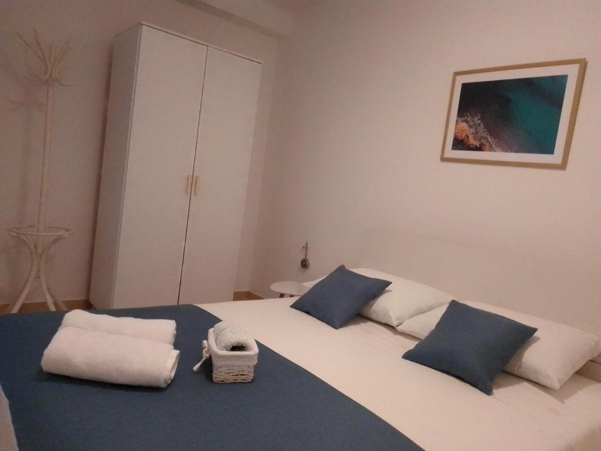 Apartments Bor Медулин Екстериор снимка